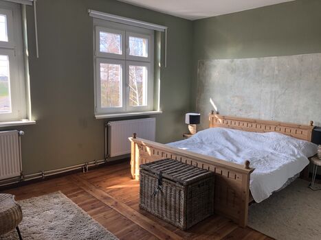 Wohnung neben Bahnhof Haltestelle mit Parkplatz Zdjęcie 4