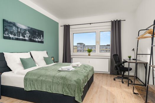 4 Room, 1,5 Bäder, Zentral, Balkon, Billard, PS4, Parkplatz Picture 5