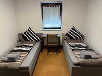 ARCOS Wohnung–Geräumige 3-Zimmer-Wohnung mit 8 Einzelbetten Bild 4