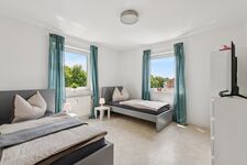 Wohnung nahe an der Autobahn mit Balkon Picture 16