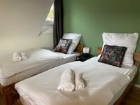 DREAMS,Einzelbetten, 3 Schlafzimmer, Parkplatz, Satdtmitte Bild 1