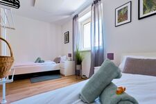 DREAMS, 3 Schlafzimmer, Parkplatz, Satdtmitte Picture 2