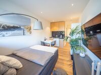Ferienwohnung in Malente für 1 Person mit - Balkon & Parkplatz Bild 2