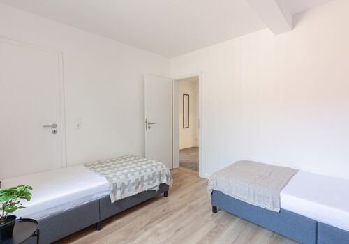 Moderne 4 Bett Wohnung Picture 5