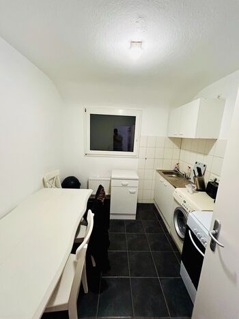 Moderne Wohnung in zentraler Lage mit sehr guter Anbindung Bild 5