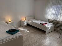 M u. M Zimmervermietung Bild 9