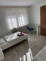 M u. M Zimmervermietung Bild 5