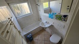Frechen 4 Zimmer Wohnung mit 8 Betten Bild 9