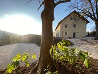 Am Autobahnkreuz A70/A9 in Alleinlage Bild 9