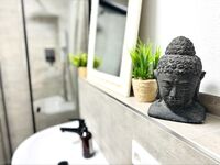 Badezimmer / bathroom