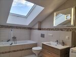 T-4 Mietangebote.Info bietet exklusives Penthouse Apartment Bild 2