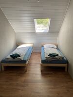 EMAS 8 / Whg. mit 2 Einzelbetten, WLAN, Küche, Waschmaschine Bild 1