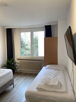 Zimmer und Wohnnugen in TOP LAGE! Picture 13