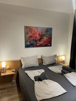 Zimmer und Wohnnugen in TOP LAGE! Picture 7