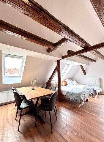 Wohnung über drei Etagen / bis zu 11 Personen / 3 Bäder / EInzelbetten Bild 4