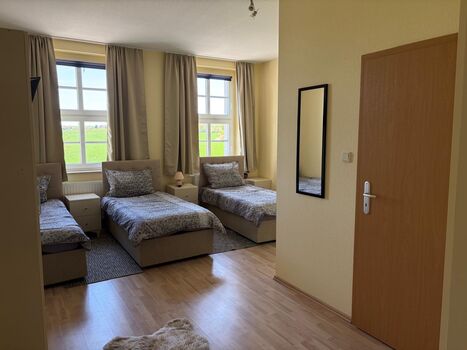 Euphrat Pension Nähe Maxhütte & Flugplatz Zwickau