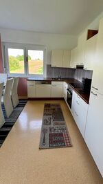 Große, geräumige, vollausgestattete Küche