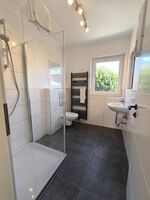 Große Wohnung, 2 Zimmer, Einzelbetten, Max. 5 Pers. Top Anbindung Picture 7