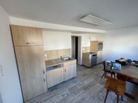 Modernes, neu saniertes Haus zur Vermietung – ideal für alle Bild 3