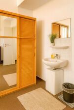 40 Einzel + Doppelzimmer | Raucher/Nichtraucher Zimmer | Parkplatz Bild 3