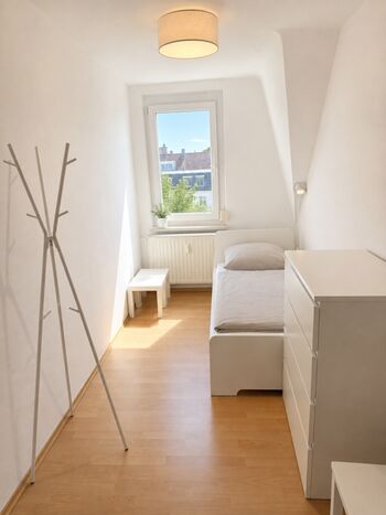 Schlafzimmer 2