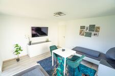 SAZ Verwaltung - Modernes 3 Zimmer Appartment EG Bild 2