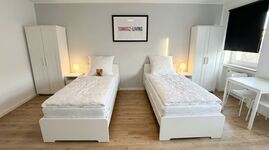 MH2 / TOMASZ-LIVING in MÜLHEIM - Einzelbetten + TV Obrázok 2