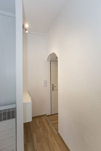 Für 2 Personen, Waschmaschine, Kitchenette, Bad, WLan Bild 4