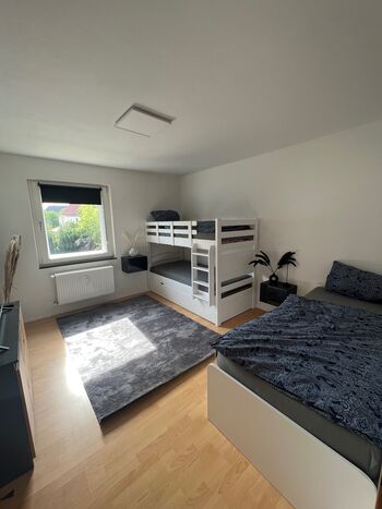 Wohnung komplett zur Selbstnutzung nahe B17 Zdjęcie 2