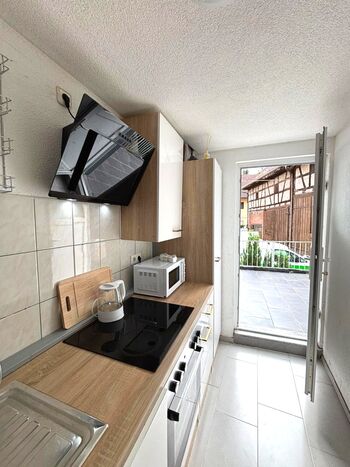 2 Zimmer Wohnung mit Dusche/Fernseher/WLAN (2.OG)