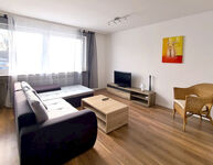 Optimus Rooms - Wohnz. + 2,5 Schlafz. + Balkon + A3, A4, A49 Bild 1