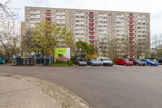 Unterkunft in Halle: Einzelbetten Küche Waschmaschine Bad Bild 3