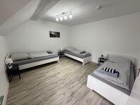 großes Schlafzimmer - Bild 1