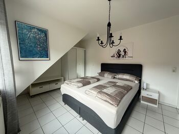 Möblierte 2-Zimmer-Wohnung in Mönchengladbach-Hockstein