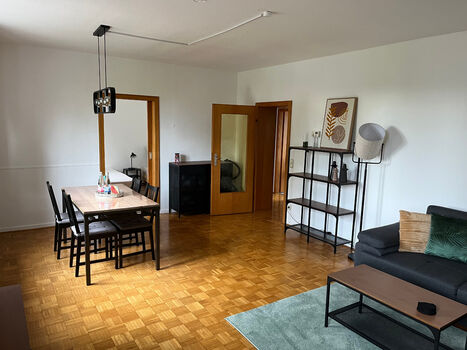 Ruhig, Zentral, 6 Pers., 2 Schlafzimmer,Einzelbetten,Waschm. Bild 2