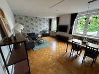 Ruhig, Zentral, 6 Pers., 2 Schlafzimmer,Einzelbetten,Waschm. Bild 3