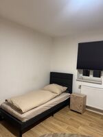 Stilvolle, hochwertig ausgestattete Wohnung Bild 3