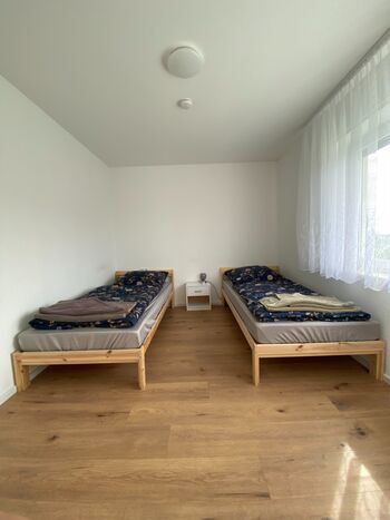 Hübscher Wohnen, Zentral, volle Ausstattung + Balkon Bild 1