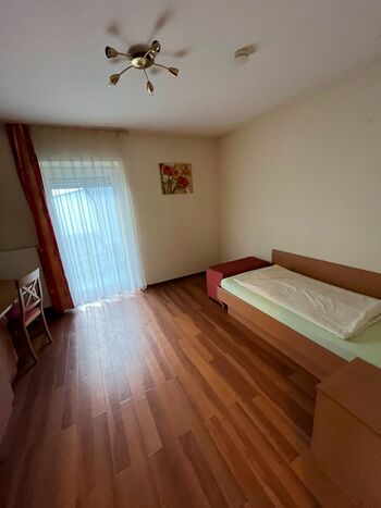 Hübscher Wohnen, Zentral, volle Ausstattung + Balkon Picture 2