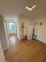 Flur mit Kühlschrank