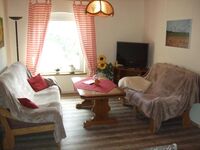 Wohnraum mit Sat-TV, Radio und WLAN