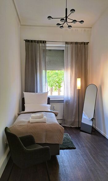 3 Zimmer Work/Soul Apartment in zentrale Lage Neustadt