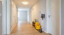 MH16 / TOMASZ-LIVING in OBERHAUSEN - Viel Platz + Balkon Obrázok 7