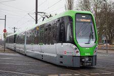 Straßenbahn unmittelbar in der Nähe 